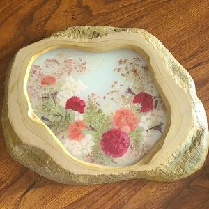 Vtg Resin 70s Floral Decorative Wood Trunk Look Framed Art Piece